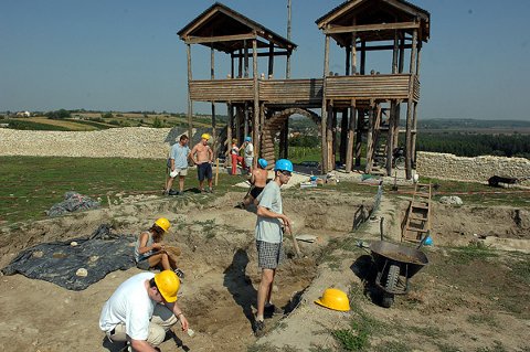 ásatások Lussoniumban